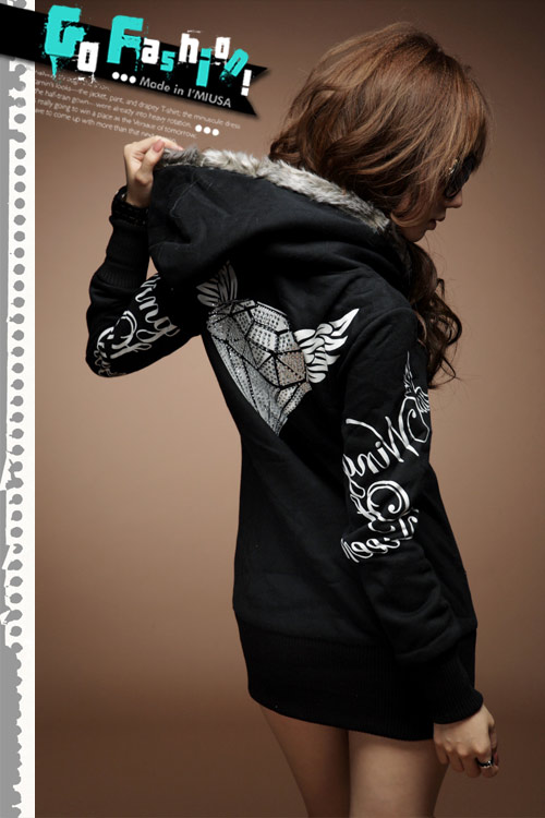 Толстовка с капюшоном  купить со скидкой в секс шопе  Женское белье, одежда  Повседневная одежда