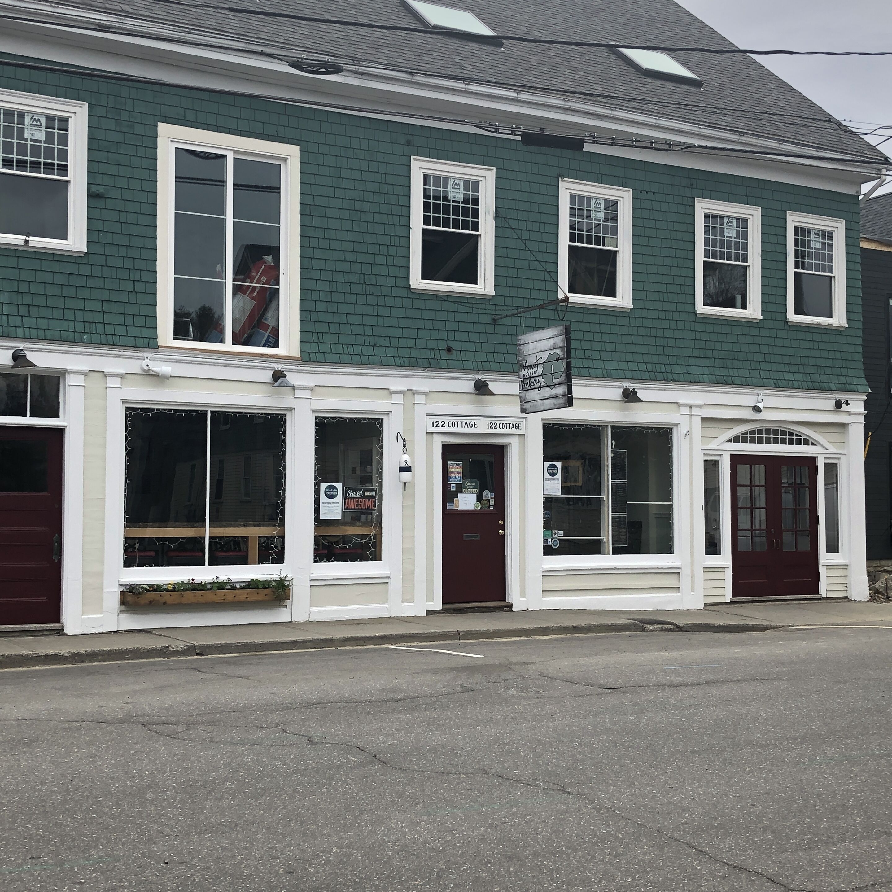 Mount Dessert Bakery