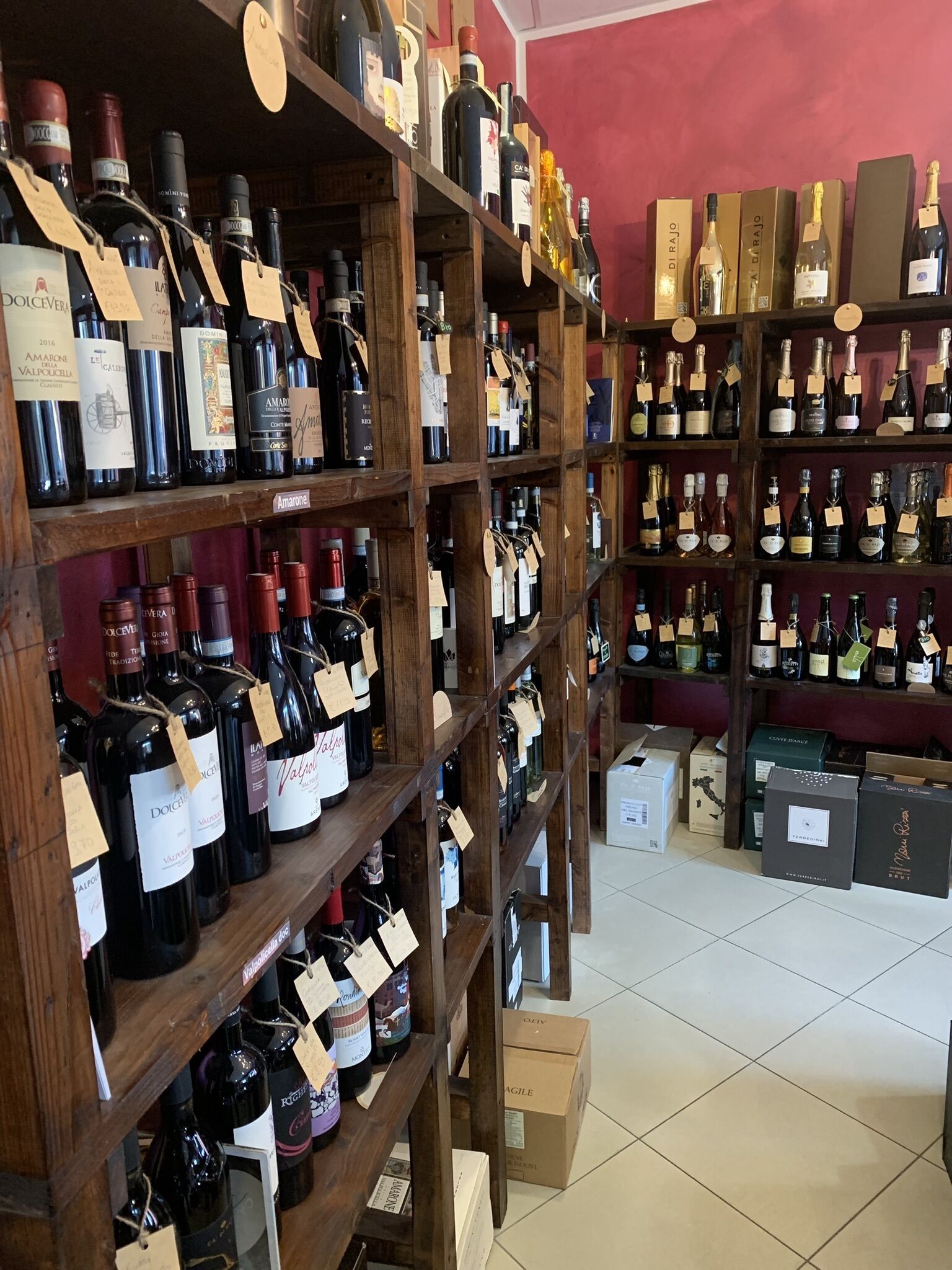 Piacere Divino enoteca e vini sfusi