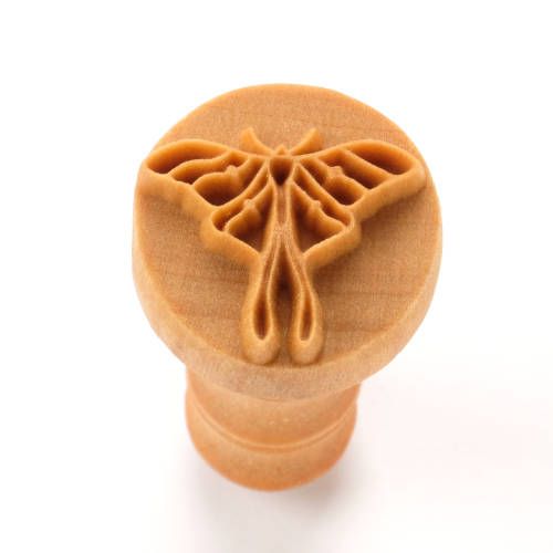 Medium Round Stamp 302 - Luna Moth