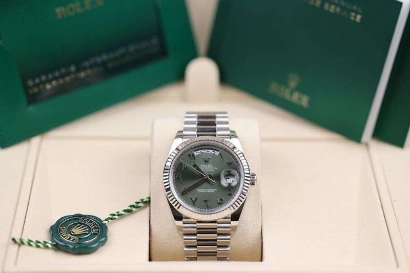 Rolex Day Date Platin Olive Green Arabic Dial - 2025