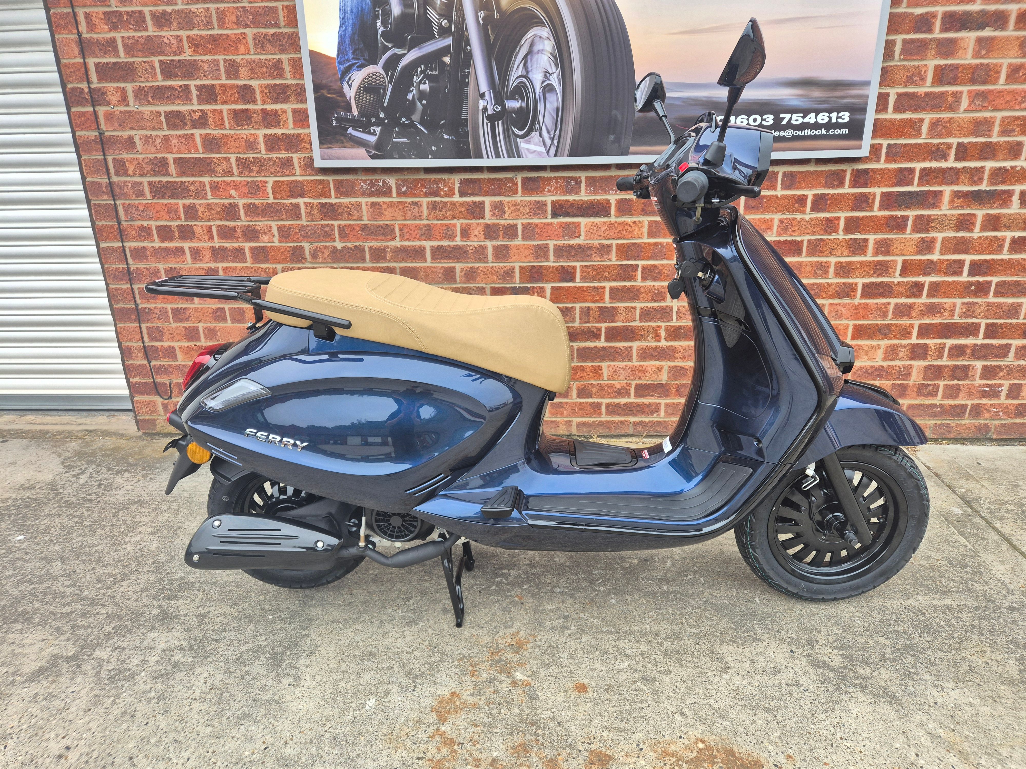 Gavrix Ferry 125 - Blue
