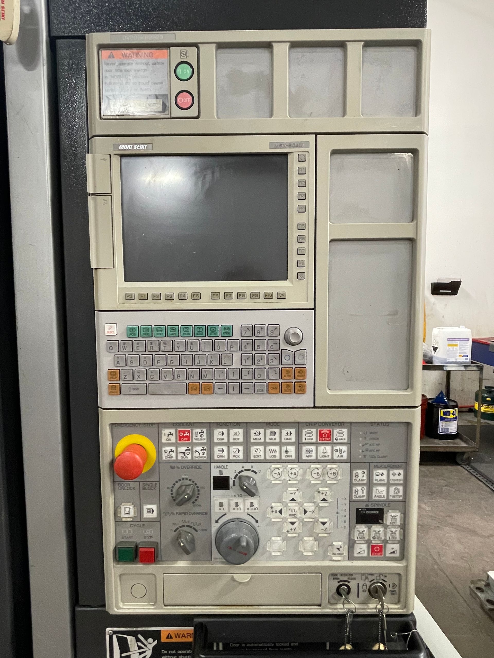 2011 MORI SEIKI DURAVERTICAL 5100 w/ 4th Axis NIKKEN Rotary Table