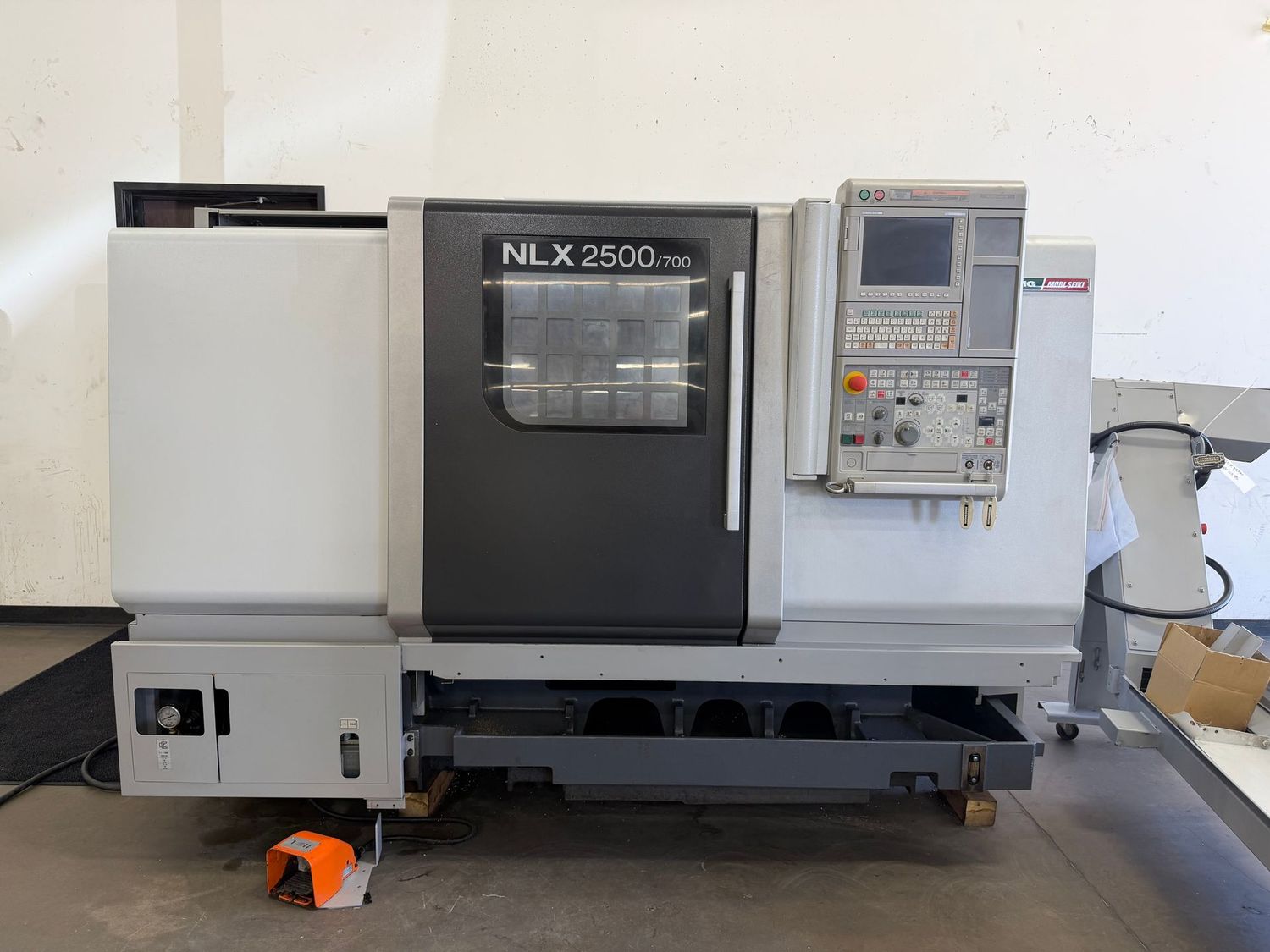 2014 DMG MORI NLX 2500/700
