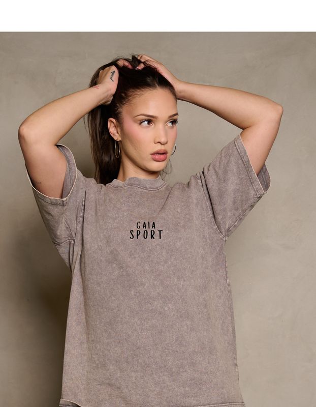 Brown Sauske tshirt