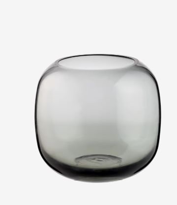 Uma vaas dia16 hoogte 14.5cm