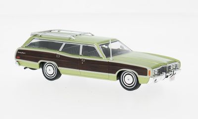 IXO 1:43 - Ford LTD Country Squire, hellgrĂĽn, 1972