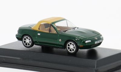 Oxford 1:76 - Mazda MX5 MK1, grĂĽn/gelb