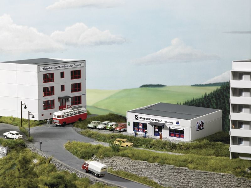 Piko 61151 - Prefab Petersburg Market H0