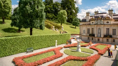 Noch 21518 - Haag (hoog) groen (2 st. 4 x 1 cm elk 50 cm lang)