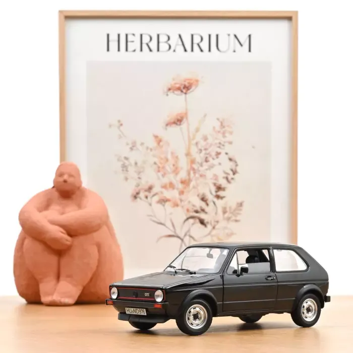 Norev 1:18 - VW Golf GTI 1976 Black