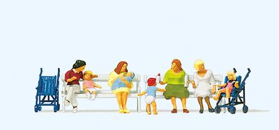 Preiser  10522 - Zittende vrouwen met kinderen op bankjes H0
