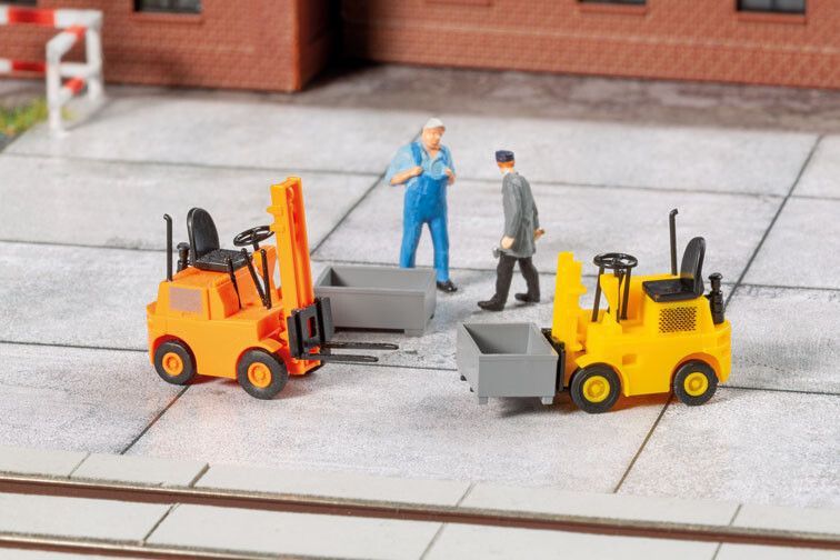 Auhagen 41 692 - DFG 1002 (heftruck) H0