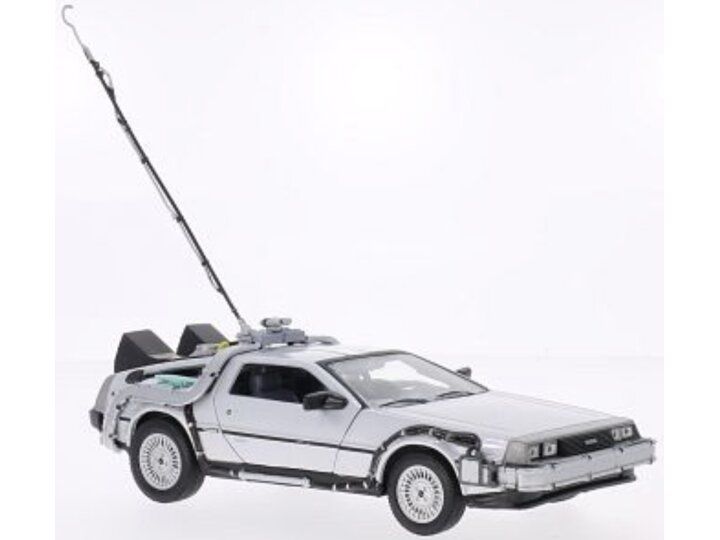 Welly 1:24 - DELOREAN DMC - BACK TO THE FUTURE I