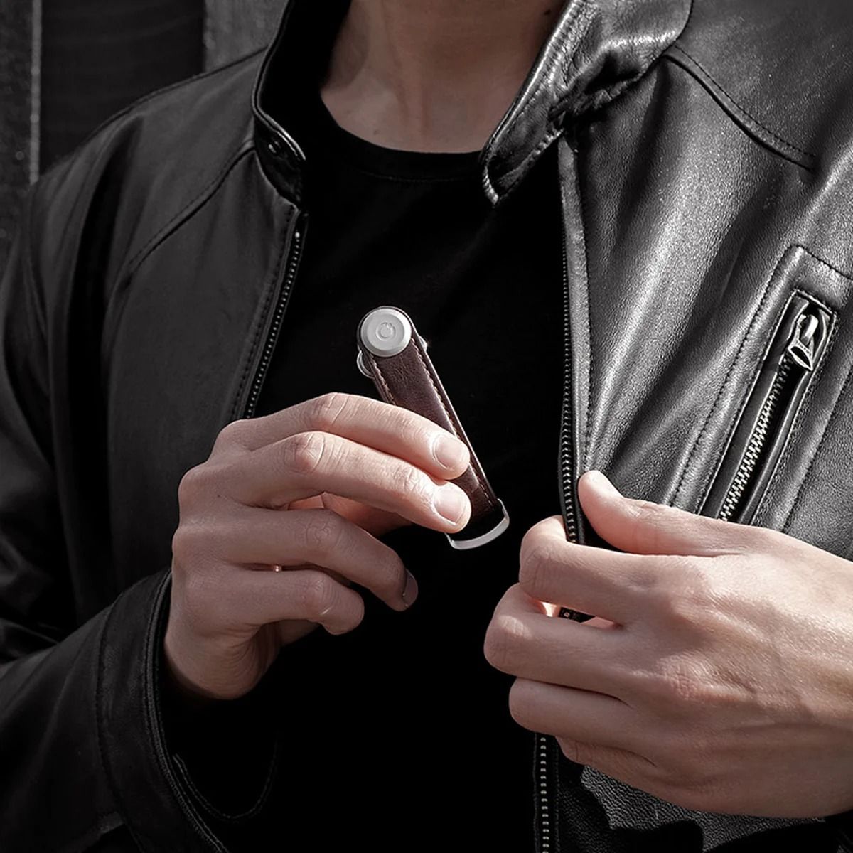 Orbitkey 2.0 Key Organizer, Leather Espresso with Tan Stitching