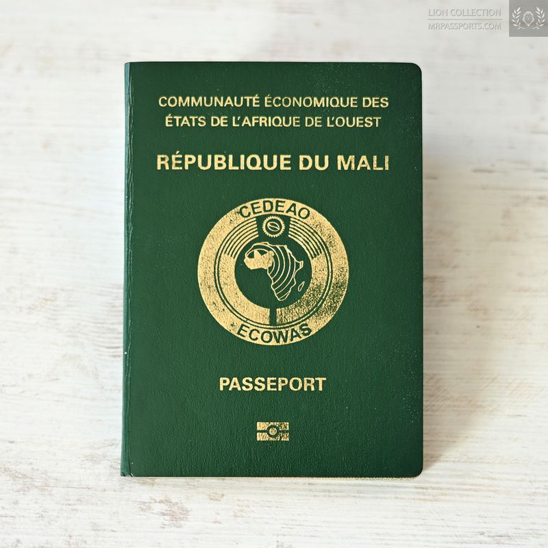 Mali, 2017-2022 biometric passport / e-passport, excellent condition