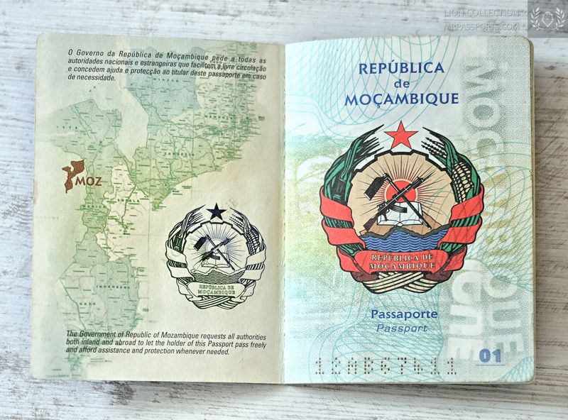 Mozambique, 2013-2018 biometric passport / e-passport, excellent condition, unused