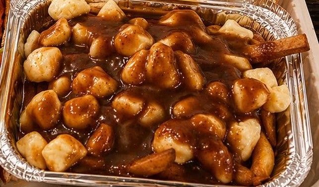 PETITE POUTINE 1 VIANDE