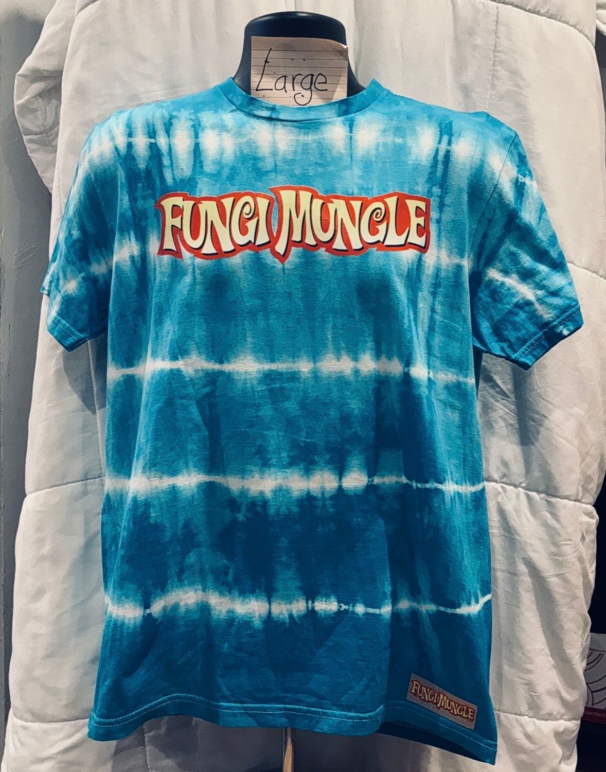SIR Large Unisex Turquise Tie Dye Backdrop