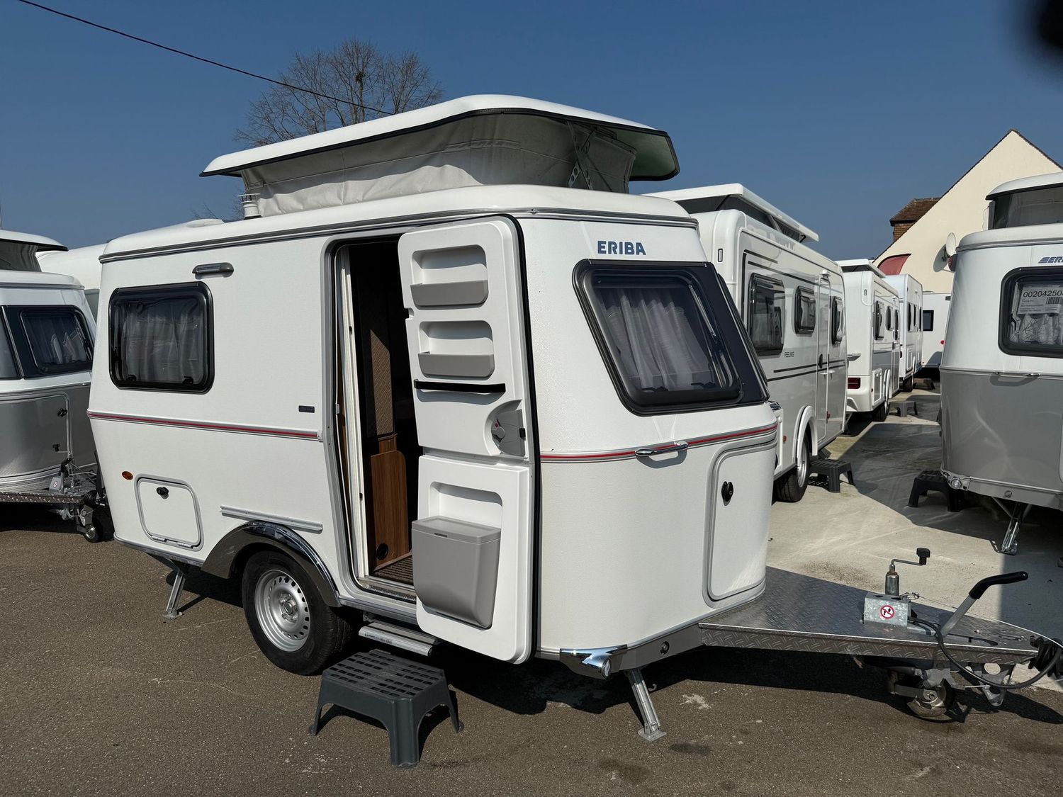 ERIBA 310 TOURING  21 790€