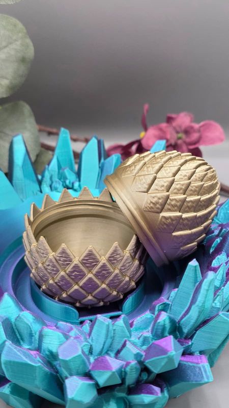 Schuppenei mit Muster, 8,5 cm in Gold (Auf Wunsch andere Farben möglich)