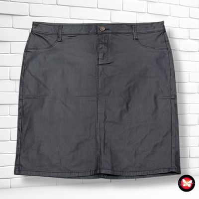 **HOY** Falda vaquera engomada YESSICA Talla 46