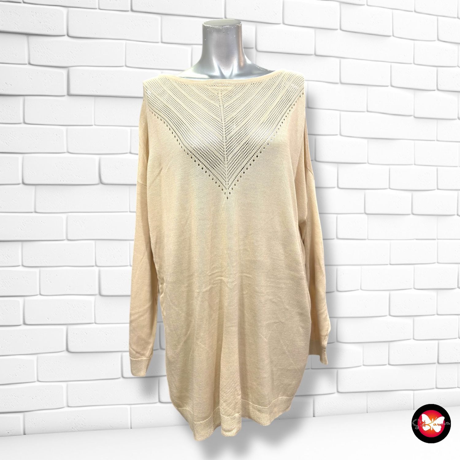 **HOY** Jersey de manga larga caladito ONLY CARMAKOMA Talla 40/42 (grande)