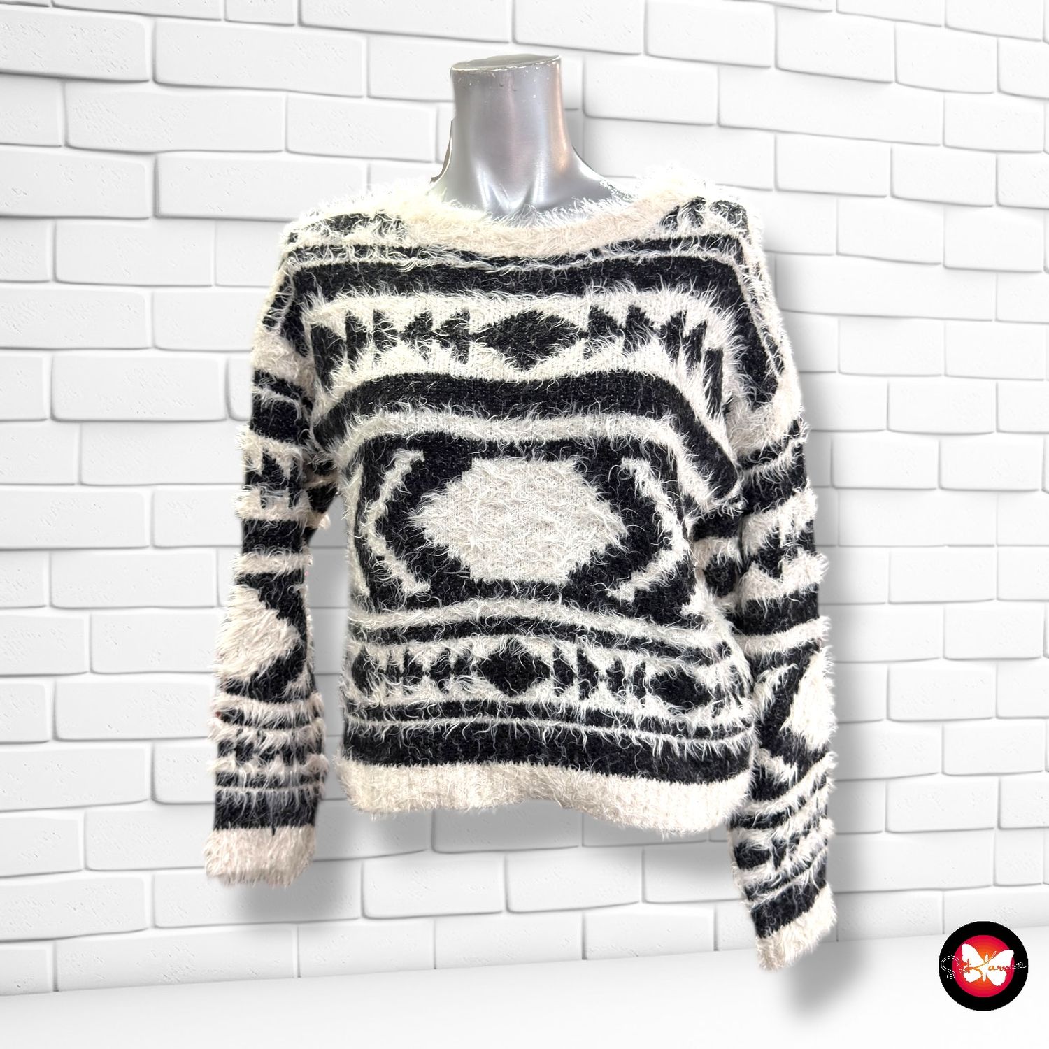 **HOY** Jersey de manga larga peludito CHARLES VÖGELLE Talla XS