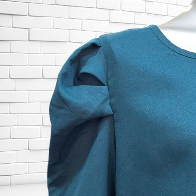 Blusa con mangas abullonadas SHEIN Talla L