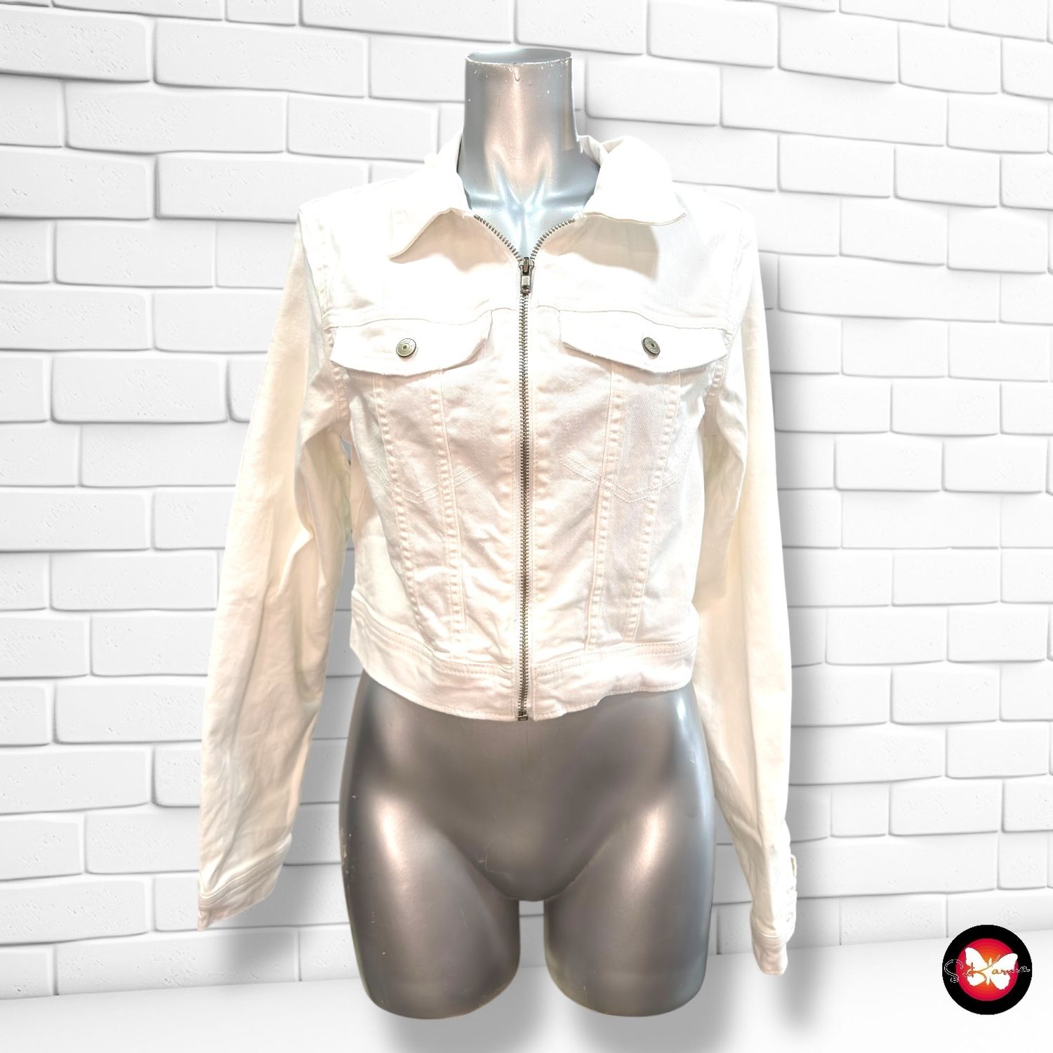 Cazadora vaquera cropped con cremallera DIVIDED Talla S