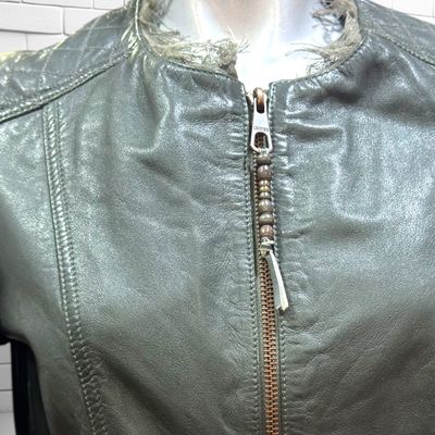 Cazadora de piel GUESS Talla XS