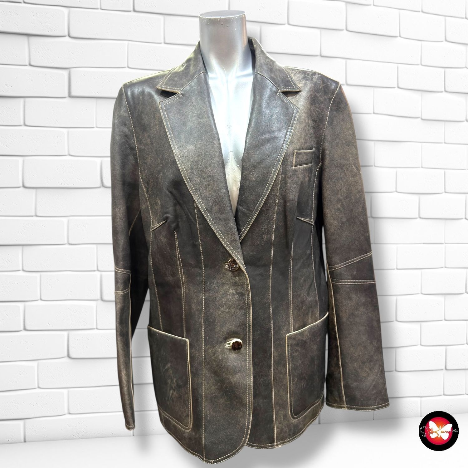 **HOY** Blazer de piel efecto desgaste BETTY BARCLAY Talla 44/46