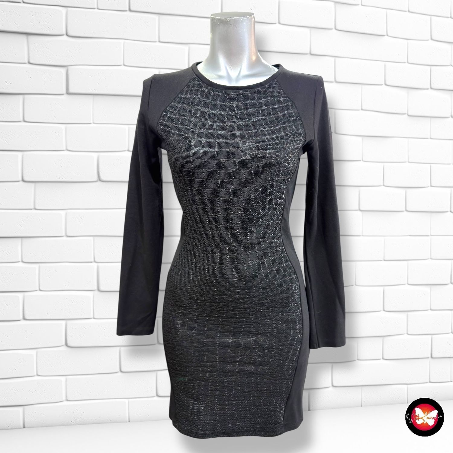 Vestido de noche DIVIDED Talla 38 (pequeña)