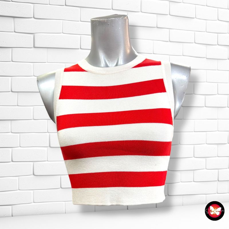 **HOY** Jersey cropped sin mangas ZARA Talla S