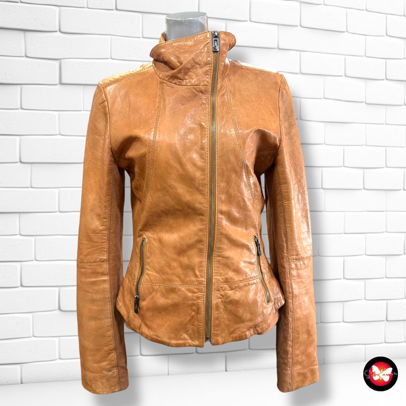 **HOY** Cazadora de piel Talla M