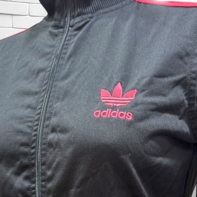 **HOY** Chaqueta sudadera ADIDAS Talla 5 años (110cm)