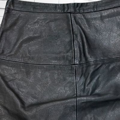 **HOY** Falda de piel LANIUS Talla 38 (grande)