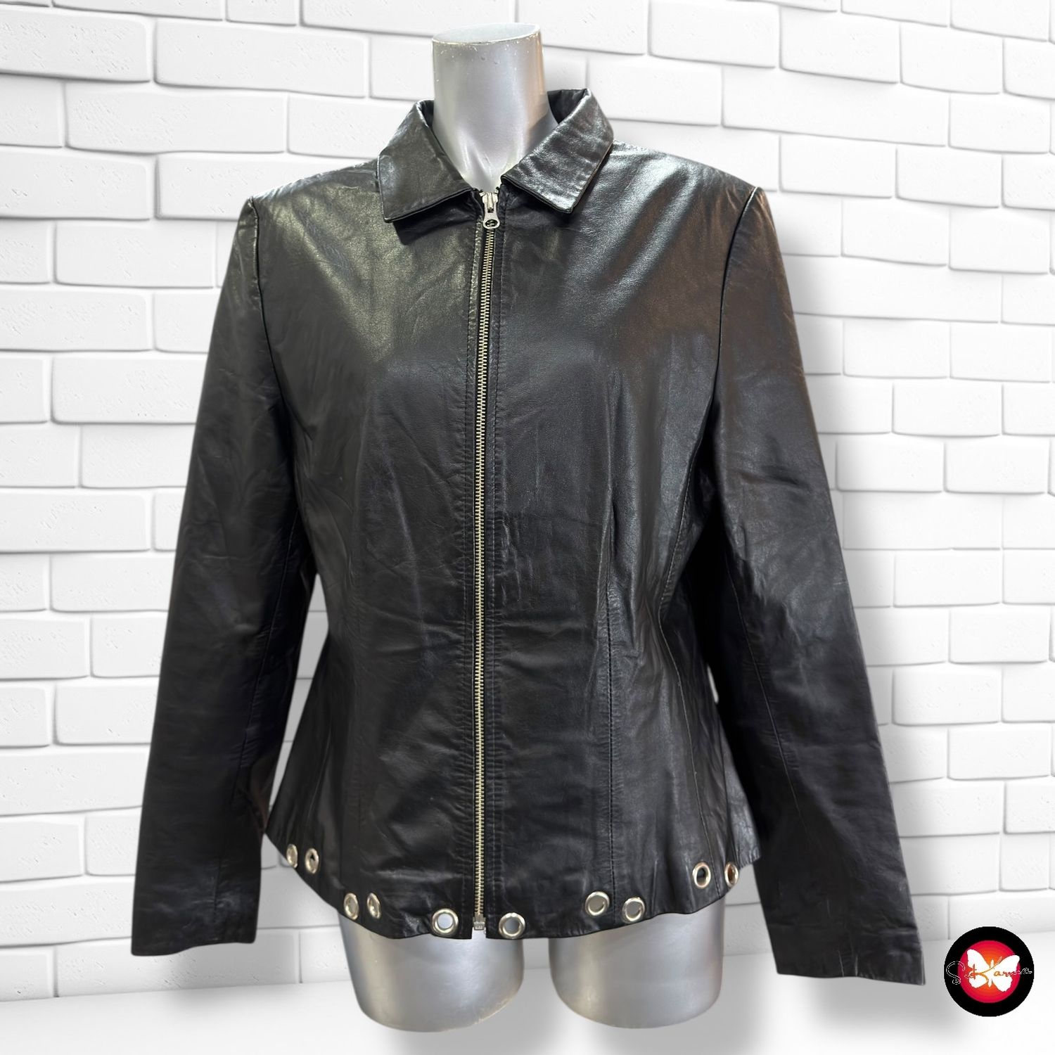 **HOY** Cazadora de piel con anillas Talla XL (pequeña)