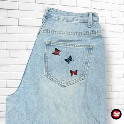 **HOY** Pantalón vaquero ancho de pierna con mariposas bordadas SHEIN Talla S