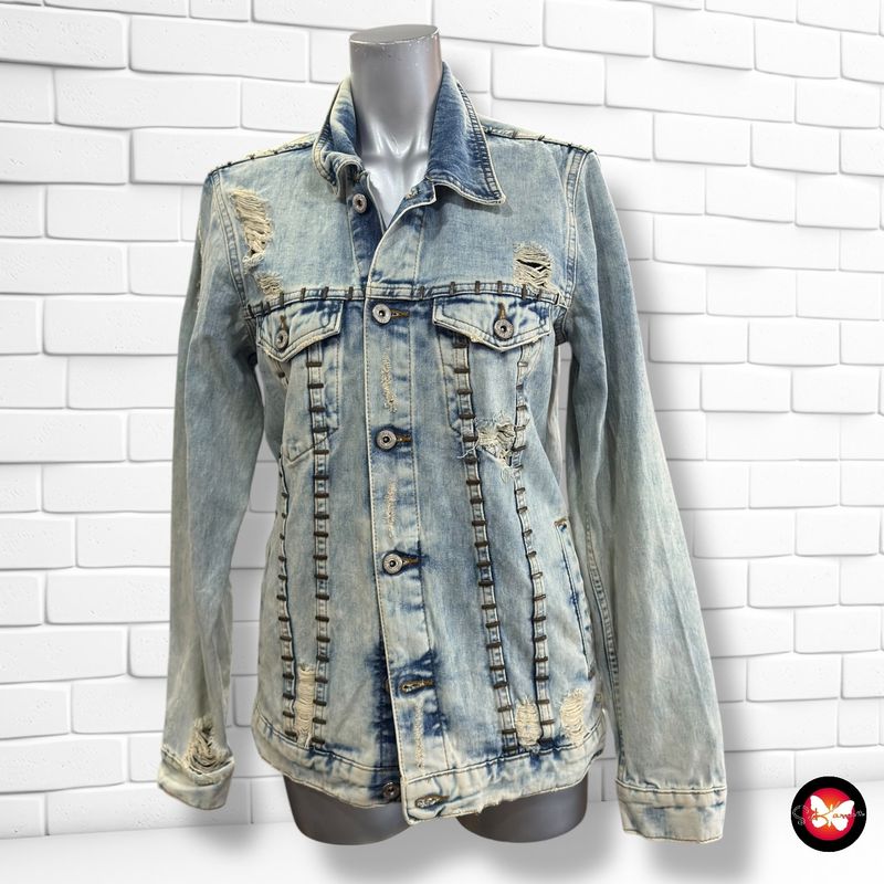 **HOY** Cazadora vaquera con rotitos ZARA MAN Talla Hombre S