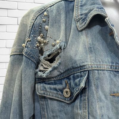 **HOY** Cazadora vaquera con pedrería MY HAILYS Talla S/M