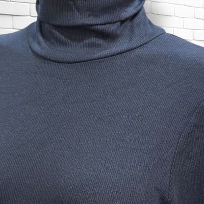 **HOY** Camiseta de manga larga y cuello alto WOMAN EL CORTE INGLÉS Talla S