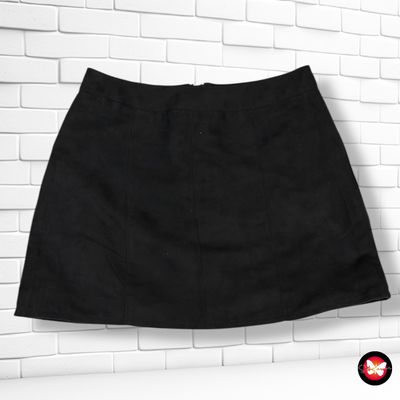 **HOY** Falda tipo antelina DIVIDED Talla 36