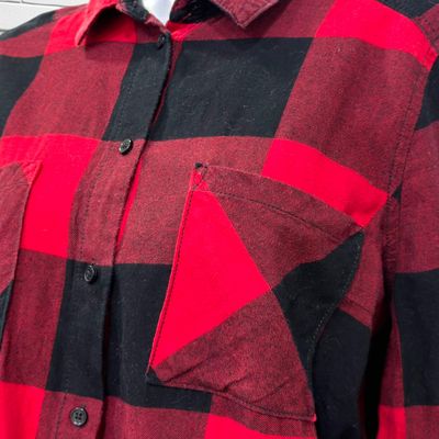 **HOY** Camisa de manga larga de cuadros DIVIDED Talla 36