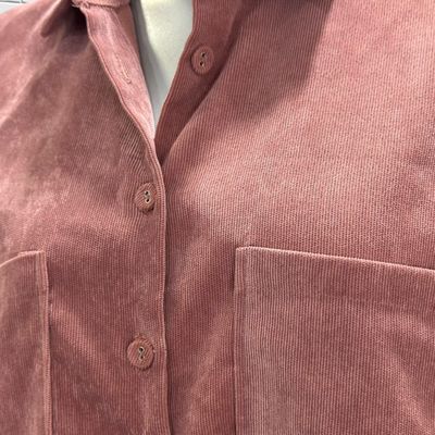 **HOY** Camisa de manga larga de pana STRADIVARIUS Talla XS (grande)