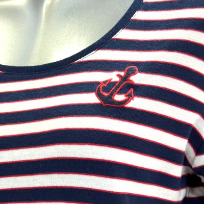 **HOY** Camiseta marinera de rayitas OLSEN Talla 38/40