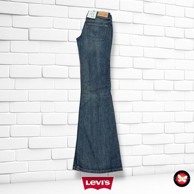 **HOY** Pantalón vaquero LEVI’S 479 BOOTY FLARE FIT Talla S/M (W27 L34)