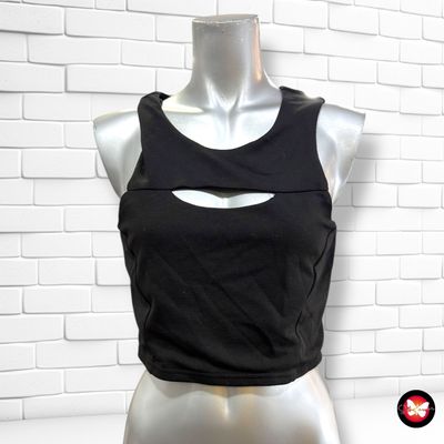 **HOY** Blusa cropped cut-out COOLCAT color Negro Talla M