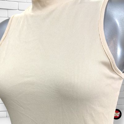 **HOY** Body canalé sin mangas SHEIN color Crema Talla M