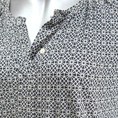 **HOY** Camiseta de media manga estampada MUNICH FREEDOM color Azul marino y blanco Talla M